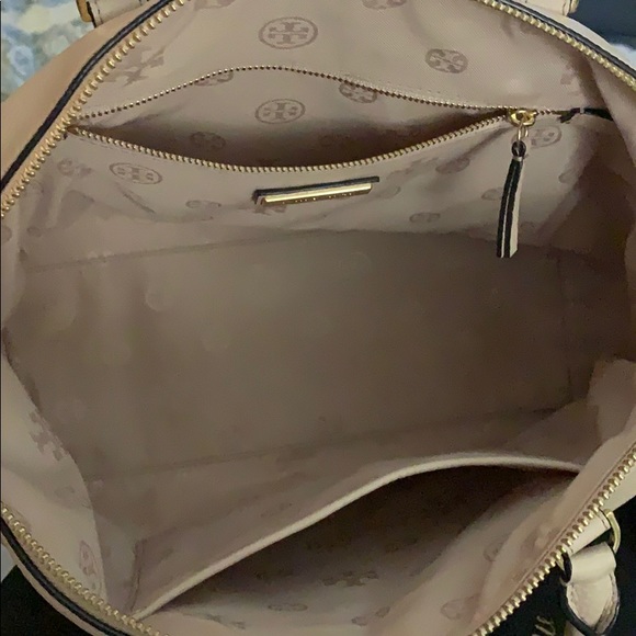 Tory Burch Leather Purse - Picture 4 of 5